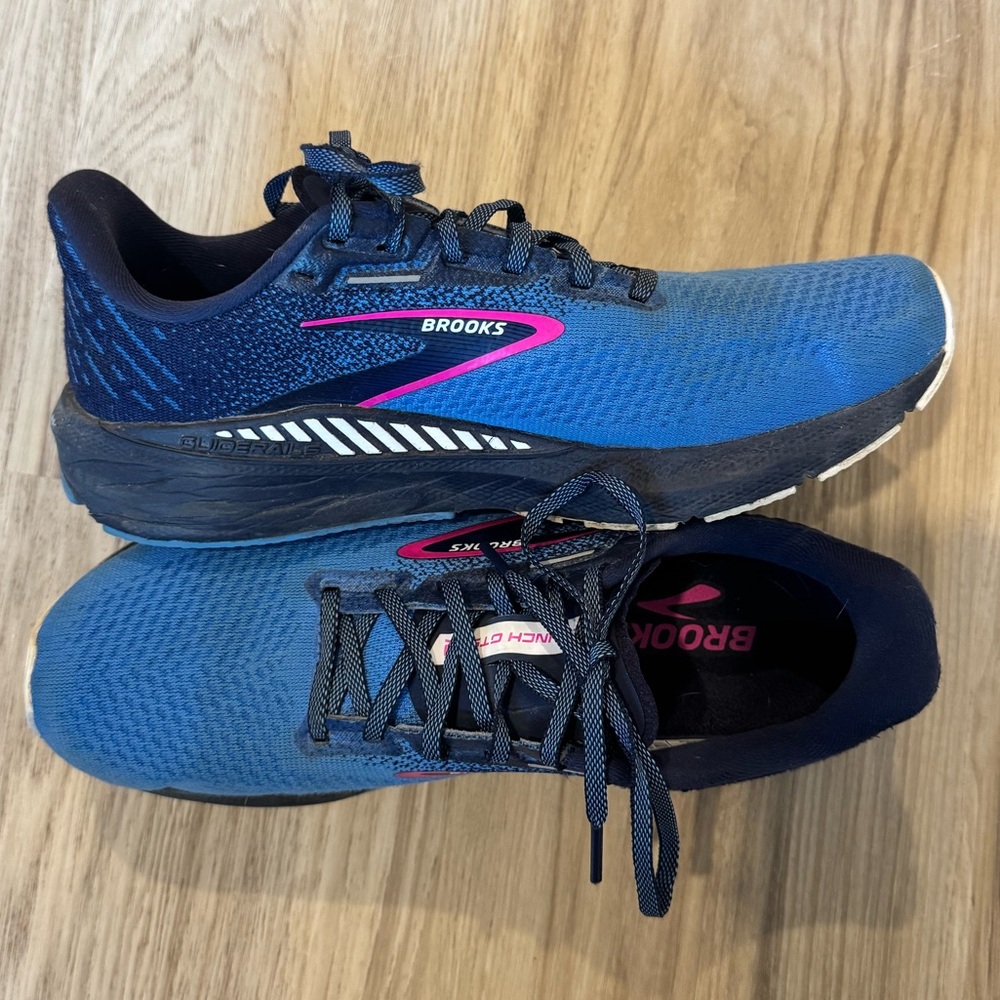 Brooks Women’s Sneakers